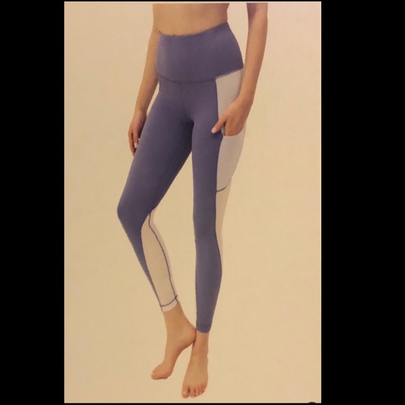 Leggings 🏃🏽‍♀️ - Picture 1 of 4